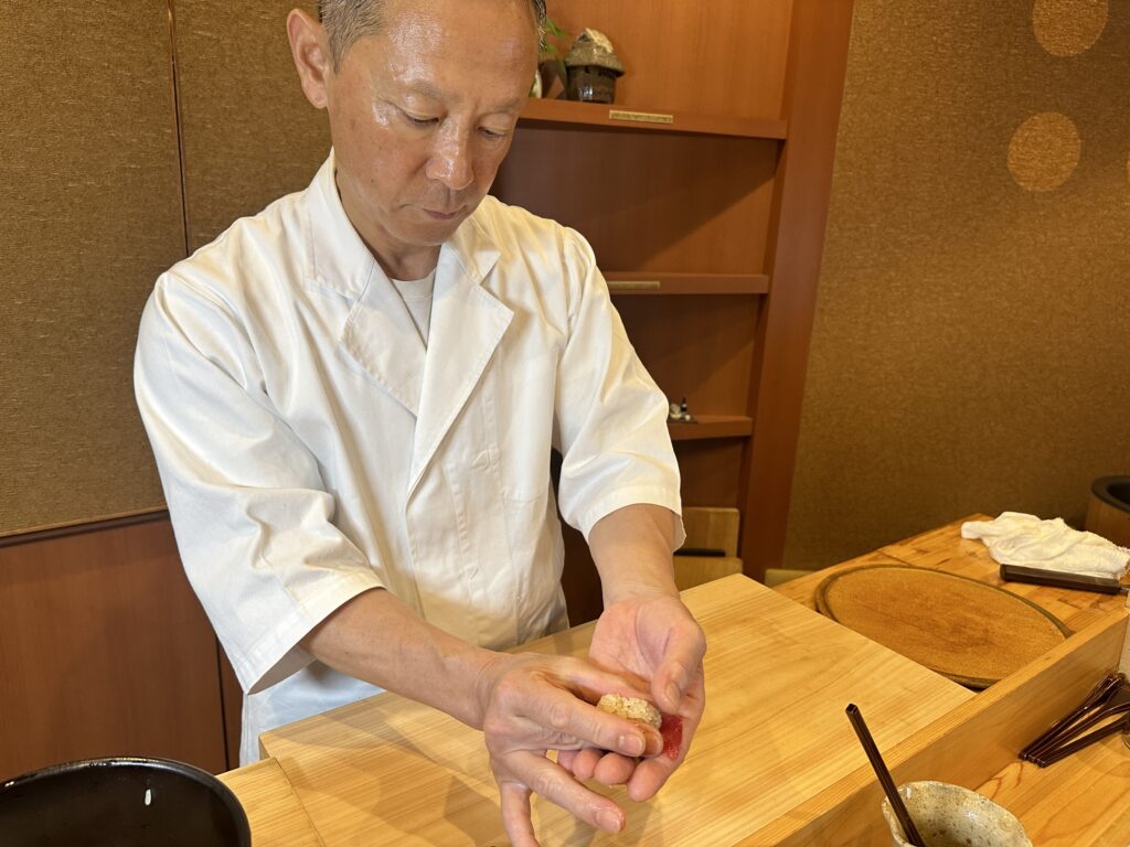 美味しいお寿司の握り方！ | 東京江戸川 鮨かの