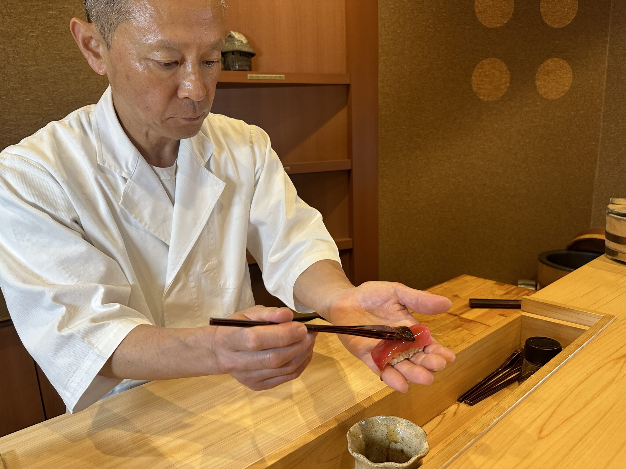 美味しいお寿司の握り方！ | 東京江戸川 鮨かの